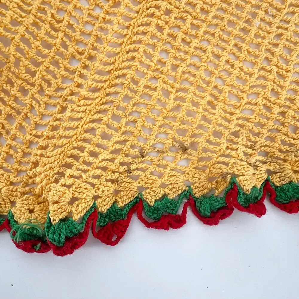 70s Crochet Doily Table Runner Cottage 1970s Vintage